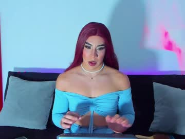 Alonehazel Chaturbate stream image from April 16, 2025