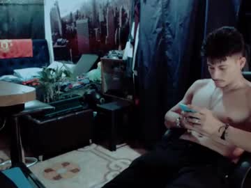 Teoyes_ Chaturbate stream image from April 16, 2025