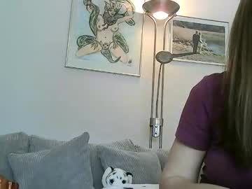 Chance_For_Leonie Chaturbate stream image from April 16, 2025