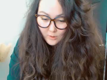 Dalidayes Chaturbate stream image from April 16, 2025