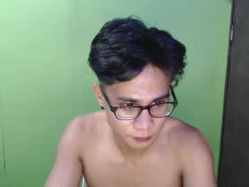 Twink_Big_Cock111 Chaturbate stream image from April 16, 2025