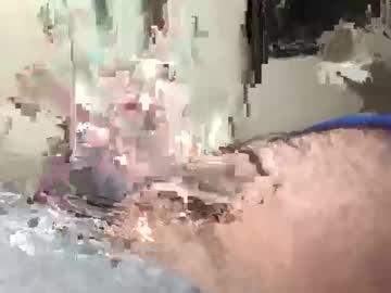 Droppingloads82 Chaturbate stream image from April 16, 2025