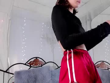 Kristinaclarke Chaturbate stream image from April 16, 2025