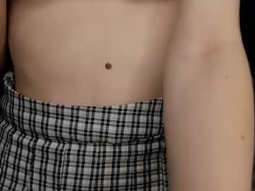 Chatbarby Chaturbate stream image from April 16, 2025