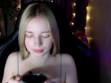 Cherry_Yam Chaturbate stream image from April 16, 2025