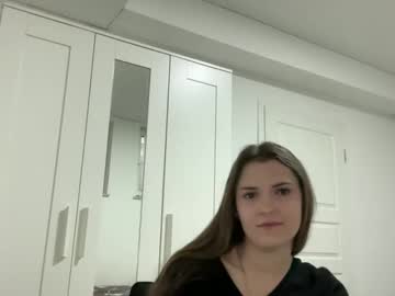 Mari_Vibe Chaturbate stream image from April 16, 2025
