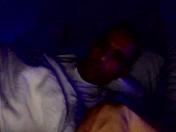 Happy2334 Chaturbate stream image from April 16, 2025