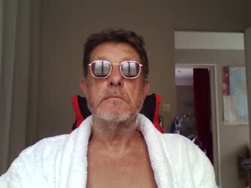 Jerflor Chaturbate stream image from April 16, 2025