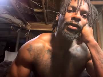 Urfavoriteexboyfriend Chaturbate stream image from April 16, 2025