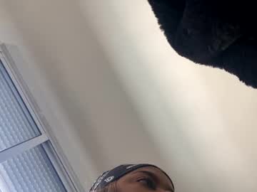 Horny_Chocolatee Chaturbate stream image from April 16, 2025