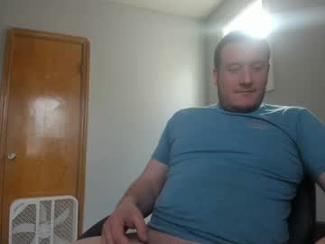 Magicman176 Chaturbate stream image from April 16, 2025