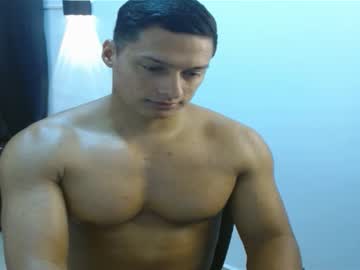 Matteo_Fit Chaturbate stream image from April 16, 2025