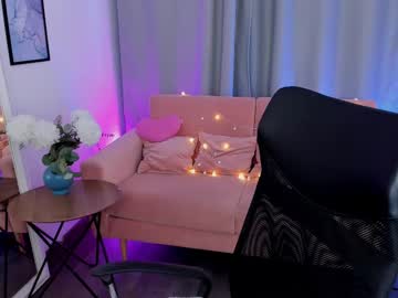 Nessashy Chaturbate stream image from April 16, 2025