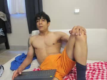 Axel_Rosse2 Chaturbate stream image from April 16, 2025