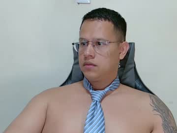 One_Liam Chaturbate stream image from April 16, 2025