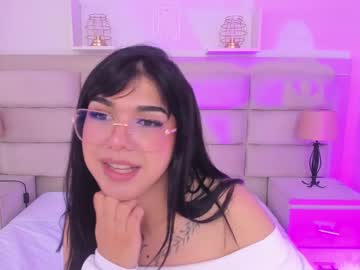 Rosecassie Chaturbate stream image from April 16, 2025