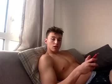 Skibsdanny Chaturbate stream image from April 16, 2025