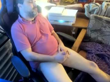 Fucknhorny6979 Chaturbate stream image from April 16, 2025