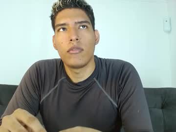 Ithan_Well Chaturbate stream image from April 16, 2025