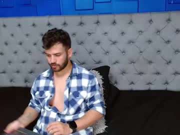 Whitedylan9 Chaturbate stream image from April 16, 2025