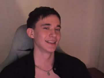 Elvyrose Chaturbate stream image from April 16, 2025