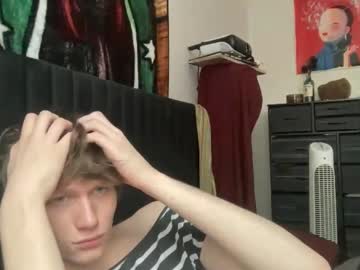 Thomitrouble Chaturbate stream image from April 16, 2025