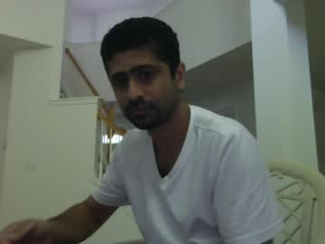 Zee20241 Chaturbate stream image from April 16, 2025