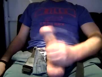 Joshy8888183599 Chaturbate stream image from April 16, 2025