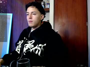 Aaron_Sanz_ Chaturbate stream image from April 16, 2025