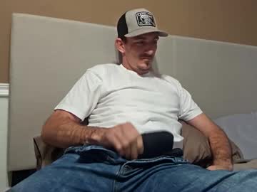 Bluecollarfck Chaturbate stream image from April 16, 2025