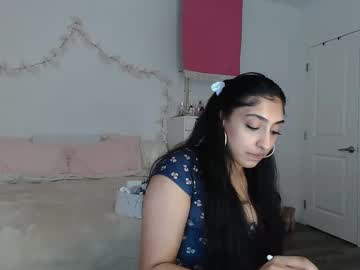 Princessjasmiine Chaturbate stream image from April 16, 2025