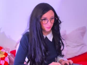 Alexa_Joness99 Chaturbate stream image from April 17, 2025