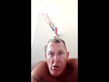 Cumliveinoz Chaturbate stream image from April 17, 2025