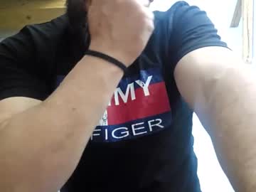 Dsd83900 Chaturbate stream image from April 17, 2025