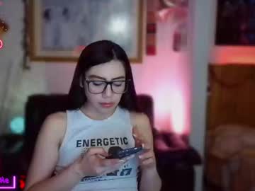 Laujgray Chaturbate stream image from April 17, 2025