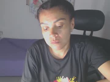 Shayna_Cute Chaturbate stream image from April 17, 2025