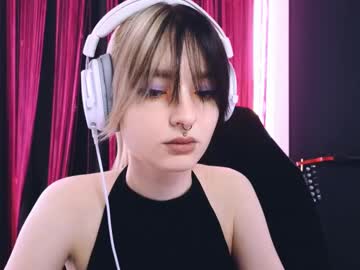 Avi_Nile Chaturbate stream image from April 17, 2025