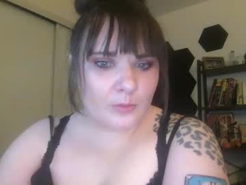 Quinn_Adore Chaturbate stream image from April 17, 2025