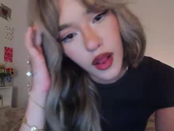Themykalaxo Chaturbate stream image from April 17, 2025
