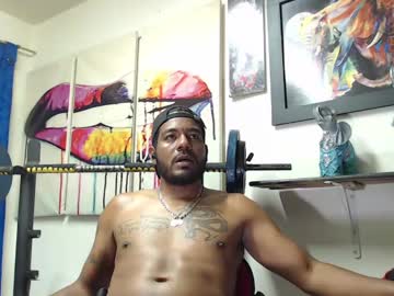 Latinfoxx_ Chaturbate stream image from April 17, 2025