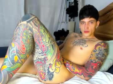 C_O_C_A__C_O_L_O Chaturbate stream image from April 17, 2025