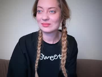 Sweet__Melon Chaturbate stream image from April 17, 2025