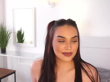 Constancebarritt Chaturbate stream image from April 17, 2025