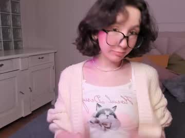 Normafoss Chaturbate stream image from April 17, 2025