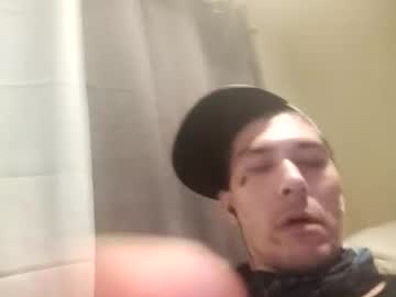 Ridemylips99994 Chaturbate stream image from April 17, 2025
