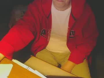 Wannawatch101101 Chaturbate stream image from April 17, 2025