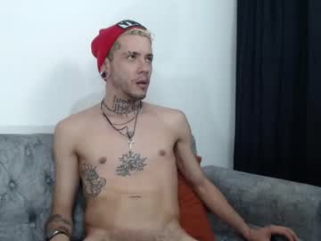 Murdockh Chaturbate stream image from April 17, 2025