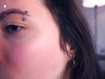 Hollymonica Chaturbate stream image from April 17, 2025