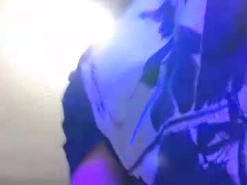 Jawssharkparty Chaturbate stream image from April 17, 2025