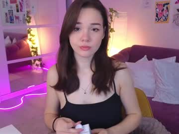 Linda__Robertz Chaturbate stream image from April 17, 2025